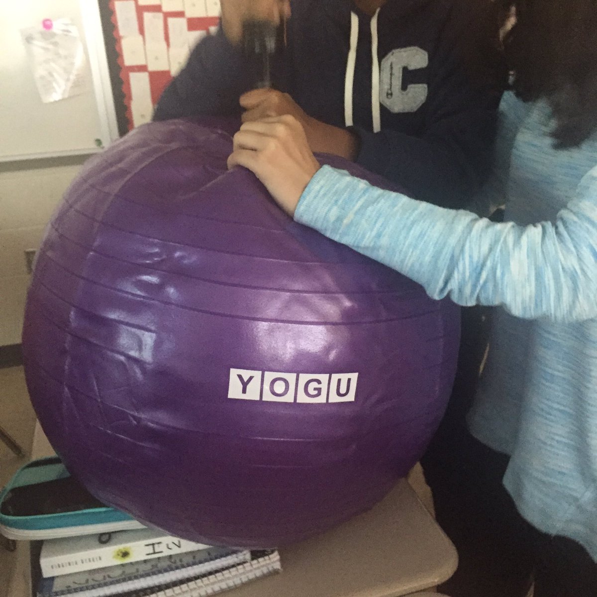 Eng8MsG's tweet photo. Hands-on brain-break activity in English 8 @JML_MS_Official for today: inflating yoga balls to create flexible seating in our classroom! Thanks Carson Rico and #poweruptoplay for the equipment! https://t.co/scS9hlMWaG