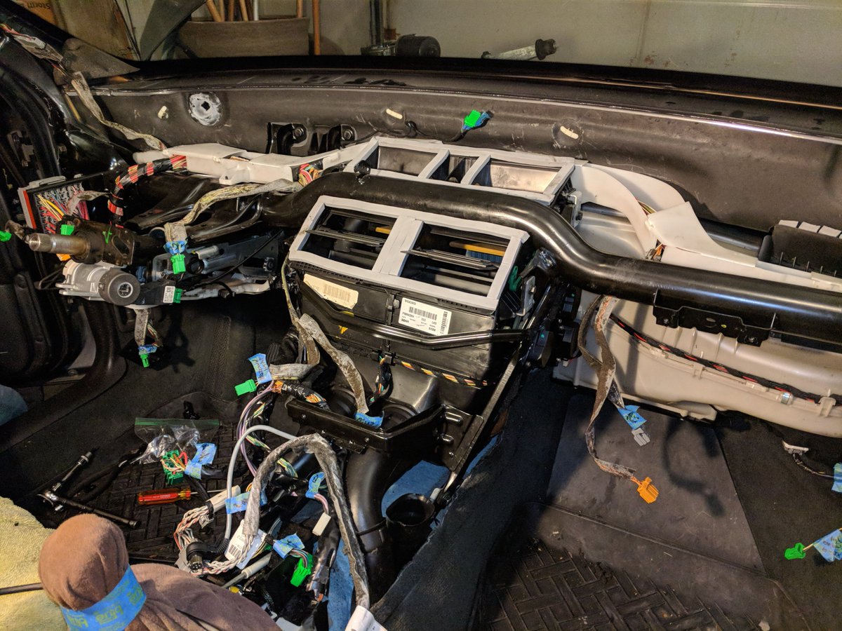 Pulled the dash and rebuilt the climate airbox on the old Volvo. Replaced A/C evap, drier, and recharged sucessfully in 34F weather. Not a fun time