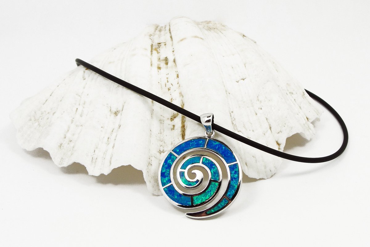 Andrianna_Paros's tweet photo. Hello ladies have a great afternoon!!! Greetings from Parow Greece!! #womaninbiz #wnukrt
#etsyshop #familybusiness #SmallBusiness #shopsmall 
https://t.co/iW0WMb9wkS https://t.co/J7zsRigDQI