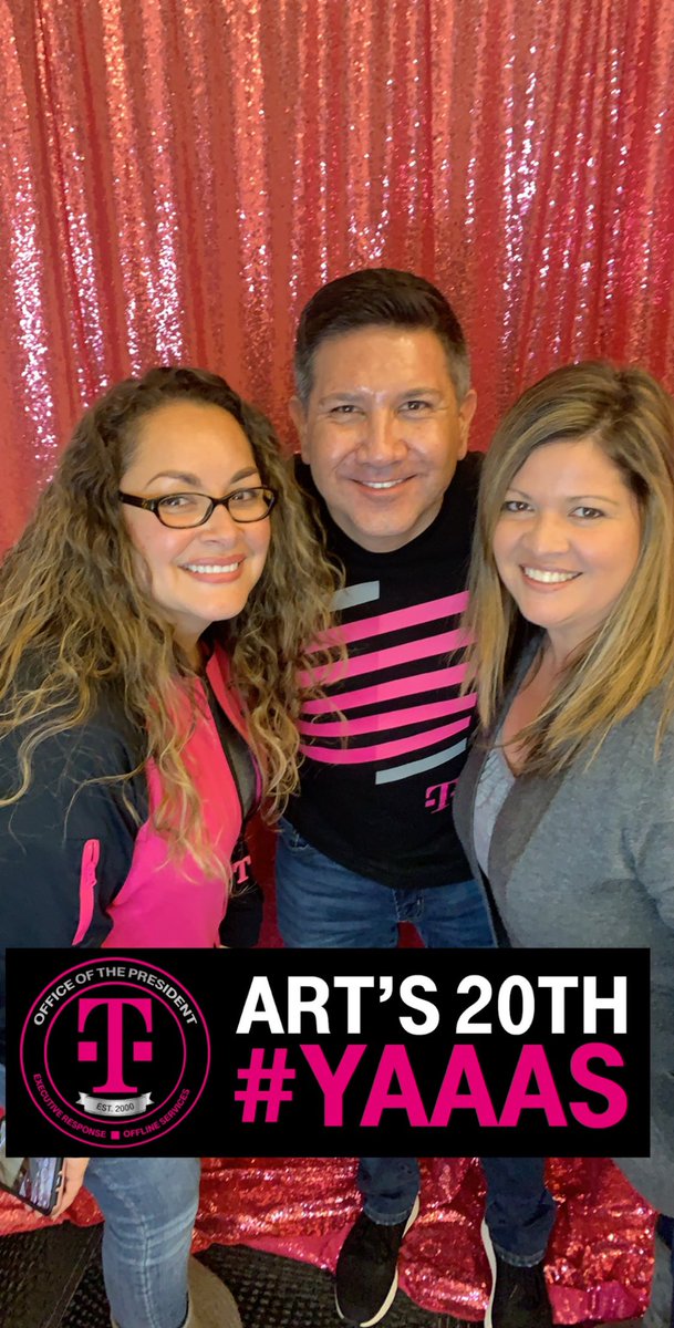 Ev_Roj's tweet photo. Happy #20year TMO anniversary to the best boss we could ask for! You are an amazing leader and I’m so lucky to work with you everyday! Thank you for everything you do for our customers &amp; all of us! We ❤️ u! @art_lucero @KimberlyJWyman @CallieField https://t.co/cBb1XxSBJ9