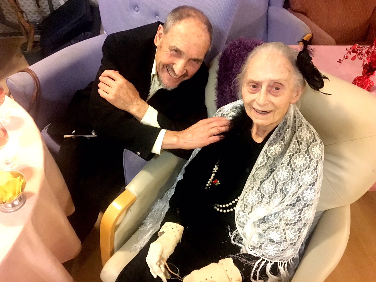 KeswickCareHome's tweet photo. #relativesgettinginvolved at the #winterballevent https://t.co/B1MVhhOIni