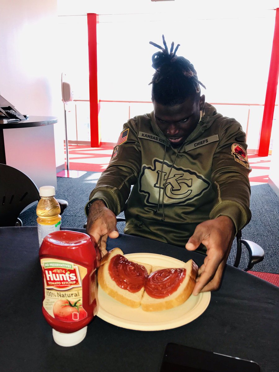 Bleacher Report on Twitter "The Chiefs are roasting Pat Mahomes for