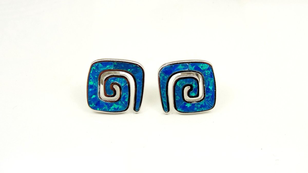 Andrianna_Paros's tweet photo. Our #sale for #CyberWeek started early!Check our #beatifull #Greek #opal #jewelry DON'T MISS IT! #handmadejewelry #etsyshop #etsygifts  #jewelrylovers #FamilyBusiness #silver #necklace #earrings #bracelets  #shopsmall #shopmycloset #shopsmallbusiness 

https://t.co/i8yjCruzil https://t.co/jCkobeKmLU