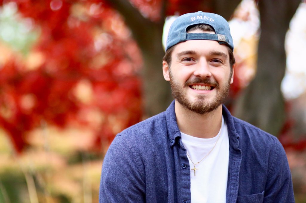 WabashCollege's tweet photo. David Riggs ’20 calls Wabash his “sandbox.”
It’s a place that challenges him to create and shape his ideas.
“It creates a space where it’s OK to just fall flat on your face.”
But so far, so good for his startup digital marketing company @ShiftConsults.
https://t.co/JvTpfJibwJ https://t.co/RieO1ezxPa