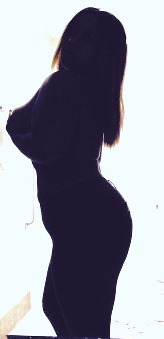 Mystery creates Wonder... . Appointment Only vipericabannon@gmail.com  #uk #london #silhouette #dinnerdate<a class="tags" target="_blank" title="On Twitter" href="/?out=eyJ0eXAiOiJKV1QiLCJhbGciOiJIUzUxMiJ9.eyJpYXQiOjE3MjQ4ODE2MjQsImlzcyI6InR3cG9ybnN0YXJzLmNvbSIsIm5iZiI6MTcyNDg4MTYyNCwiZXhwIjoxNzU2NDE3NjI0LCJyZWRpcmVjdF91cmwiOiJodHRwczovL3R3aXR0ZXIuY29tL2dtYWlsIn0.up204SRIS-gJa6eJcAcymYpM8Mg_TnlLU54bEDtP7WSle5RFQng_t4d5gdWOlxReyMS2UCbhsCHPbGLVSJv73g">@gmail</a><a href="/tag/model"class="tags"><span>#model</span></a><a href="/tag/vacation"class="tags"><span>#vacation</span></a><a href="/tag/london"class="tags"><span>#london</span></a><a href="/tag/travel"class="tags"><span>#travel</span></a><a href="/tag/ebony"class="tags"><span>#ebony</span></a><a href="/tag/europe"class="tags"><span>#europe</span></a>