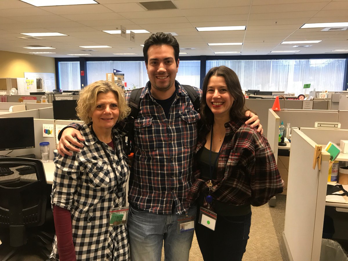 GemlineProducts's tweet photo. Feeling cozy on #FlannelFriday! https://t.co/vTOjXV73Zr