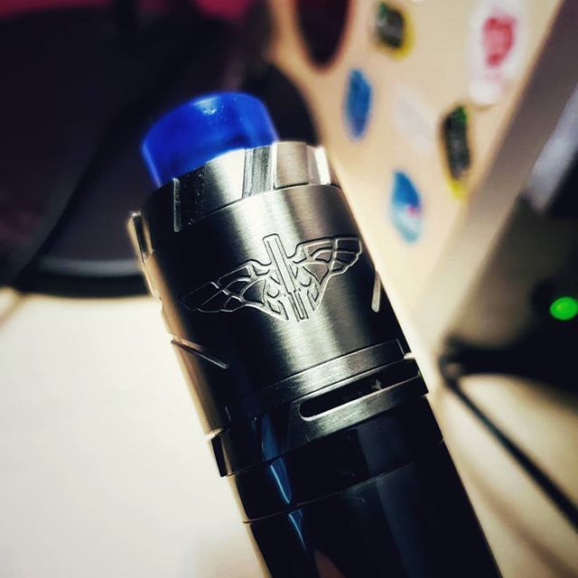 G_G_160's tweet photo. GG Amadeus. #vape #vaping #vapefam #vapeporn#vapepics #vapestagram #igvapers #vapenation #vapearmy #ecig #cloudchasers #clouds #coils #subohm #vapeon #vapelyfe #tuglyfe #ukvapers #instavape #therigmod #GG #GoldenGreek https://t.co/YcQda7dARU https://t.co/guFTvgG5if