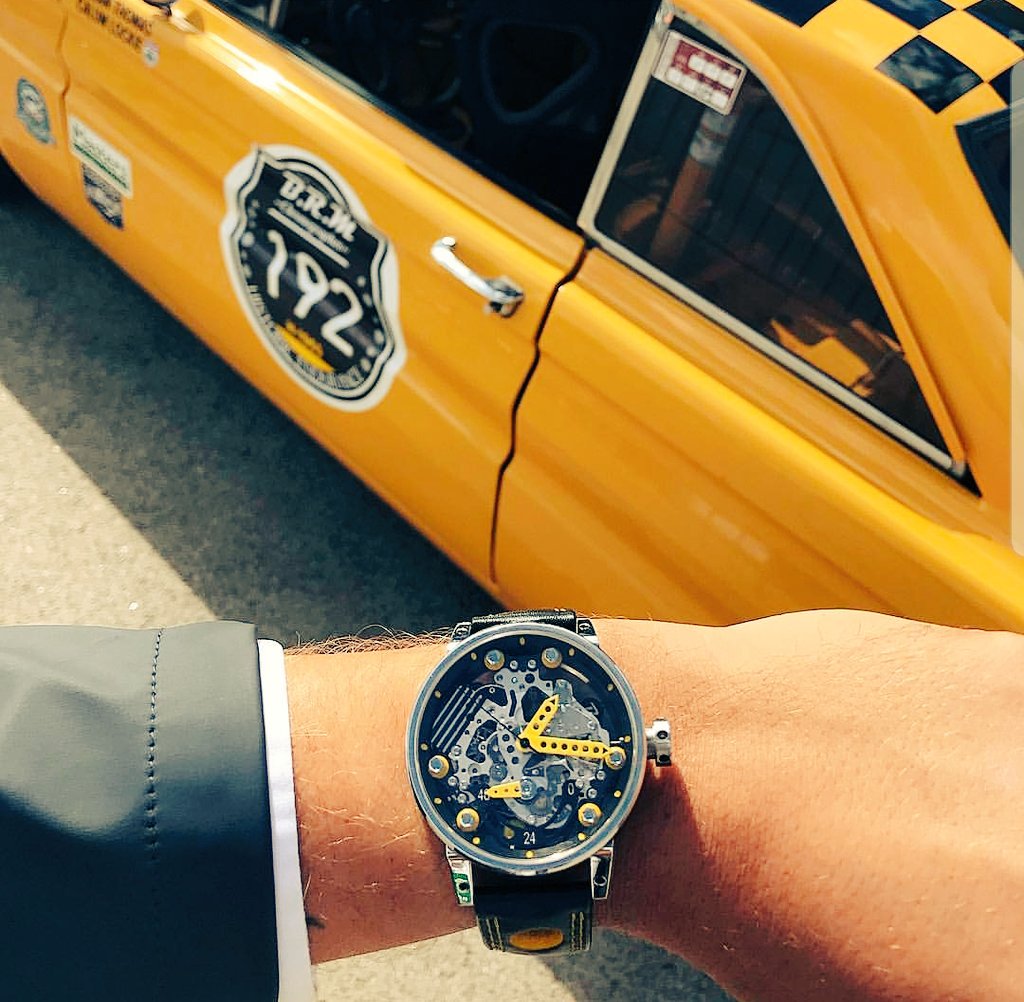 BRMamericas's tweet photo. #FastFriday #vintage #racing style...Have a great weekend! https://t.co/zEpMtRo0Ez