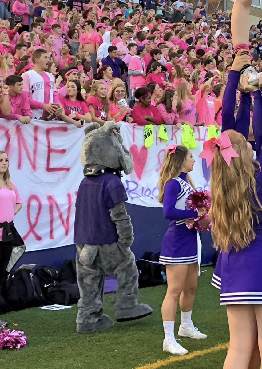 kyleigh_leaf's tweet photo. @ACwishtv @studentsbhs @WISH_TV Todayโs the day!!! Brownsburg WANTS THE BANNER!!! ๐๐ถ๐๐ถ #bonezone #bulldogtough #weloveac https://t.co/StaTt4vhtW