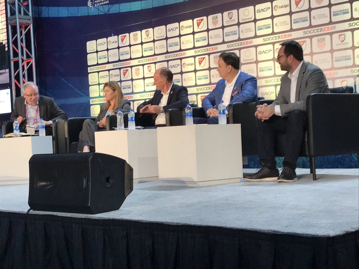 Wes_A_Harris's tweet image. Soccer specific stadia in the US market with Jen Johns of ATL Super Bowl host comm, Chris Wright of @MNUFC, Jeff Berding of @fccincinnati, and Jonathan Emmett of Gensler #SoccerexUSA #soccerbiz