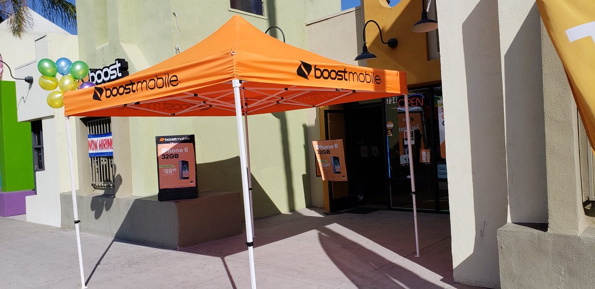 Out and loud at RMwireless anaheim ready for #orangefriday @noreen_vip <a href="/DaveBerginVIP/">Dave Bergin</a> <a href="/DennisDesmith/">Dennis DeSmith</a>