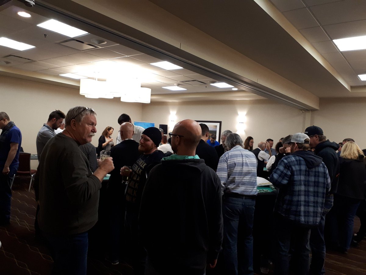 awwoa's tweet photo. Our 1st Annual Water Week Conference has officially wrapped! Thank you to our delegates for attending, sponsors BioMaxx Environmental and @AlgaeControlCan for helping with our networking events and the @DoubleTreeYEG for hosting and providing warm hospitality! #WaterWeek2018 https://t.co/ZTgwbOyBUt