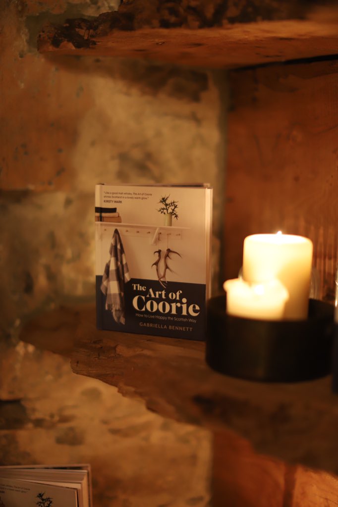 QuaichBarHotel's tweet photo. We are coorie-ing in tonight with author Gabriella Bennett @palebackwriter as she reads as exert from her newly published book, The Art of Coorie. Inspiring us to โLive Happy, the Scottish Wayโ #theartofcoorie @Copperdogpub https://t.co/GGDpiQp6Za