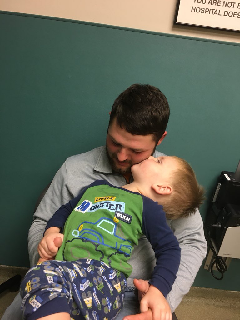 brookefields26's tweet image. I’m so in love with the bond Liam has with his “uncle joe”.😍😋