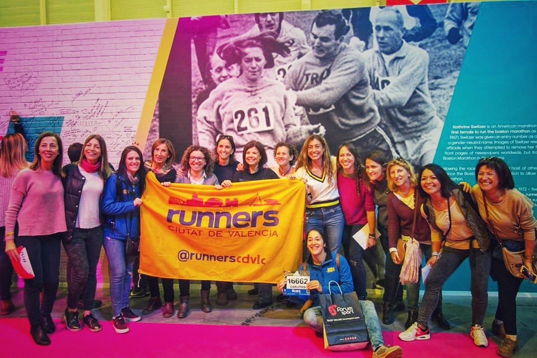 runnerscdvlc's tweet photo. Ellas, siguen haciendo historia 
💛😍👏💪
#behovia #BehobiaSS https://t.co/V9LY4wwGEc