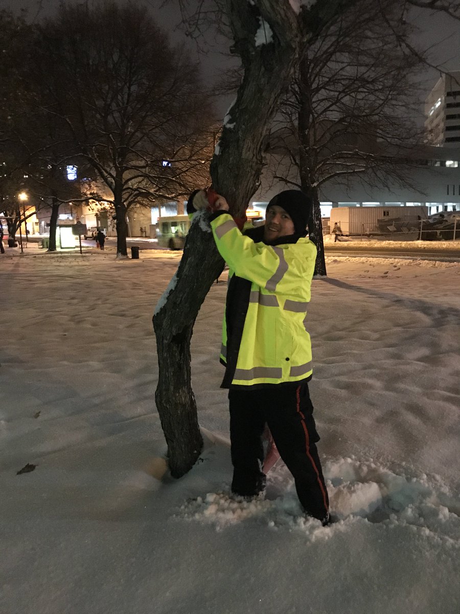 SudburyPolice's tweet photo. GSPS Community Response Unit and Auxiliary members helped distribute 200 scarves tonight for The Red Scarf Campaign - HIV Awareness Week. #BundleUpInRed ^vt https://t.co/joBWZBcSP5