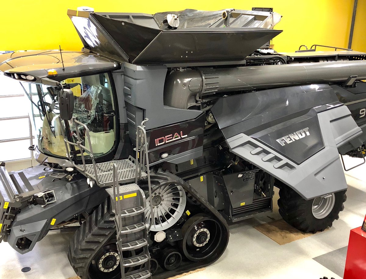GeraldSwystun's tweet photo. #Fendt #IDEAL is IN THE HOUSE! @fulllineag in @City_SC  See you Monday! https://t.co/f4U24b1hGw