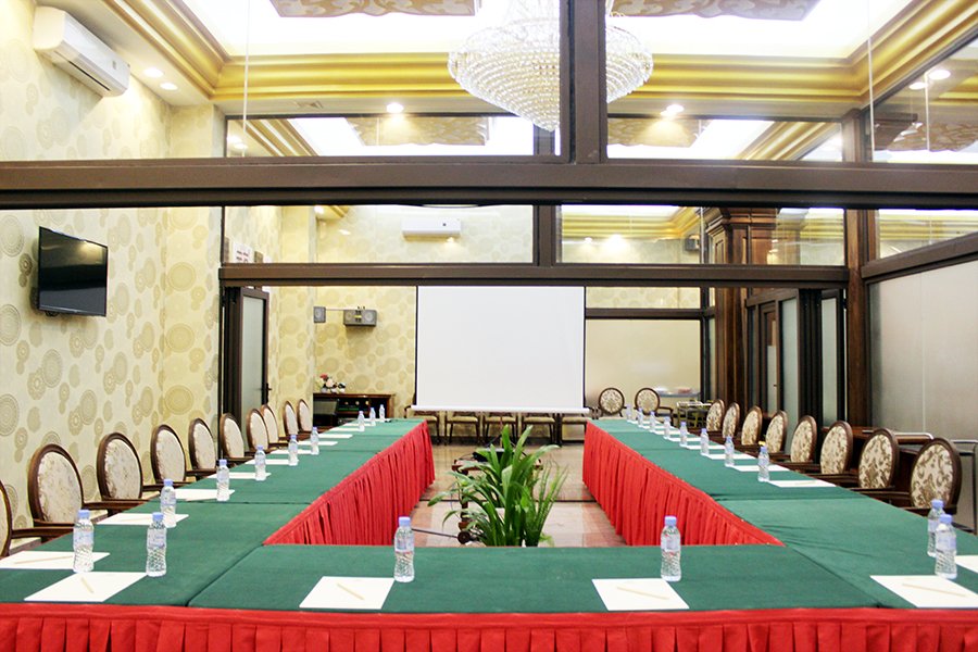 PenhEra's tweet photo. We would like to thanks to all our valued guests whom always keep supporting the services of Phnom Penh Era Hotel.

Would you need further information about seminar, business events, banquet please kindly contact: 070 800 665
Email: sales1@phnompenhera.com

#phnompenherahotel https://t.co/6sfcpoT38b