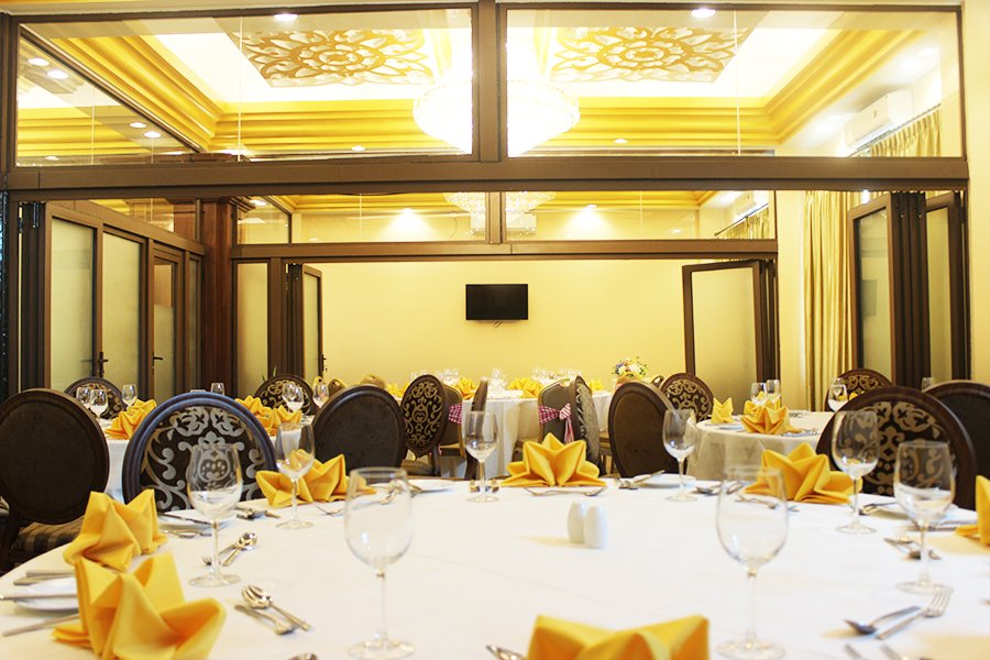 PenhEra's tweet photo. We would like to thanks to all our valued guests whom always keep supporting the services of Phnom Penh Era Hotel.

Would you need further information about seminar, business events, banquet please kindly contact: 070 800 665
Email: sales1@phnompenhera.com

#phnompenherahotel https://t.co/6sfcpoT38b