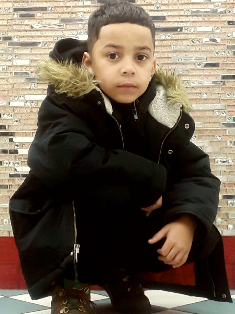 AbdulRouse's tweet photo. @AbdulRouse #JamesRouse3rd 6 yrs old 3'5 48lbs Bronx New York City 347-573-4675 
Mvnmodelagency@gmail.com 
#commercialshoots #TV #kidstv @NickCannon @gucci @Reebok @NikeKidsApparel @PUMA #bornready #youngtalent @BET https://t.co/lfZFg6vsnD
