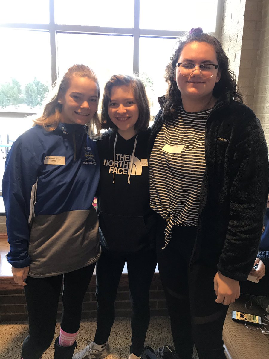 dasd_dhsw's tweet photo. The Whippet Wellness Team distributed positive affirmations to students. Focusing on being kind and boosting self-esteem. #whippetpride #DtownWellness #DowningtownCTC https://t.co/3bfWtDINn0