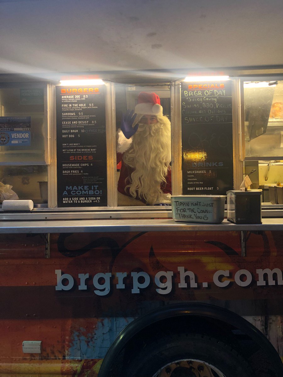 #LUN2018 is about to commence. Even Santa knows a good thing when he sees it. Get your BRGR on the corner of stanwix and Penn. Here till 10 p.m.