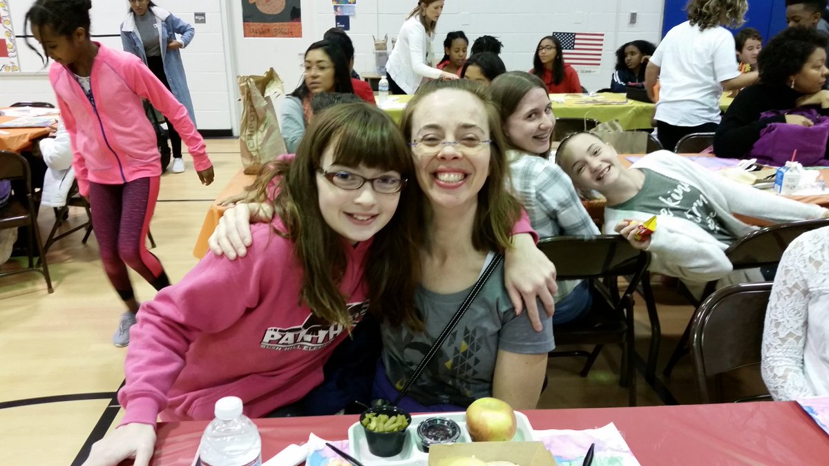 6thGradeBHES's tweet photo. Today we are grateful for our @bushhilles family! Thank you to all the families who joined us for the Thanksgiving Luncheon. https://t.co/yQRVqklm8l