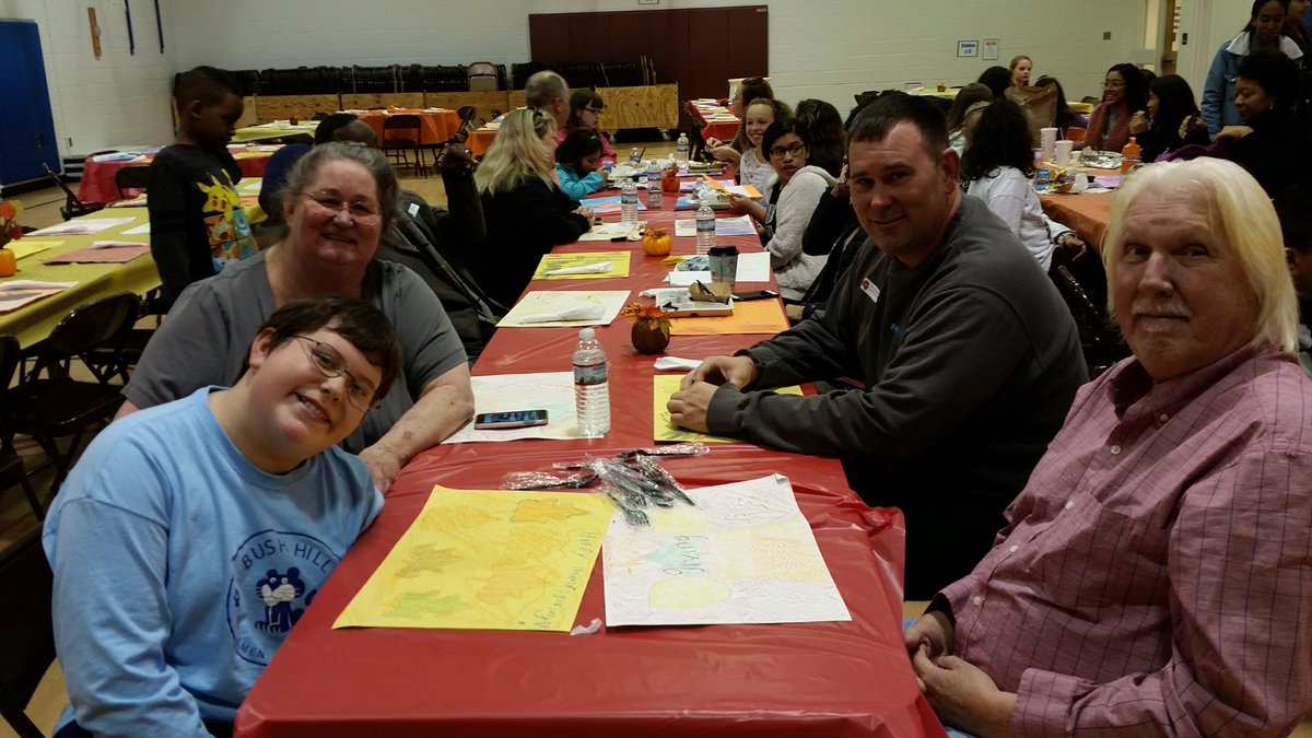 6thGradeBHES's tweet photo. Today we are grateful for our @bushhilles family! Thank you to all the families who joined us for the Thanksgiving Luncheon. https://t.co/yQRVqklm8l