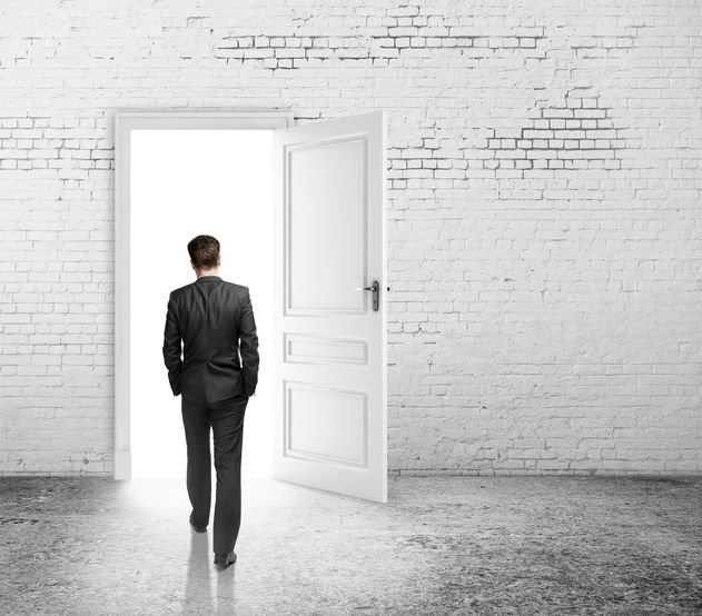 When you say goodbye to your #therapist, parts of you stay behind, rooted in a relationship unlike any other. What meaning will you find in therapeutic #closure? buff.ly/2Pskwfl