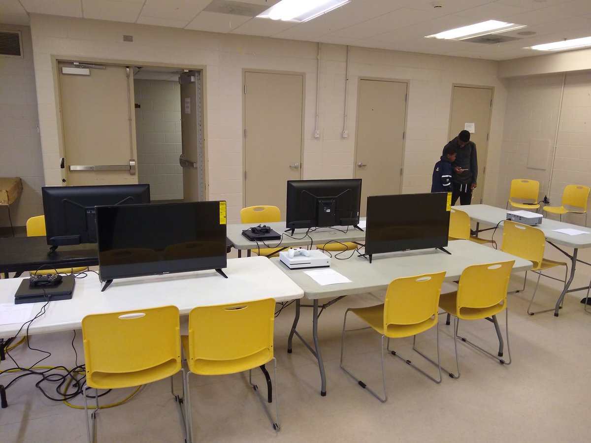 ward8shnbleague's tweet photo. #TifeWorld
It's about to go down in #Ward8, where you got your start mane!
Will another Professional Gamer produce from Da Eagle?
Stay tuned! https://t.co/DoBUMYG67I