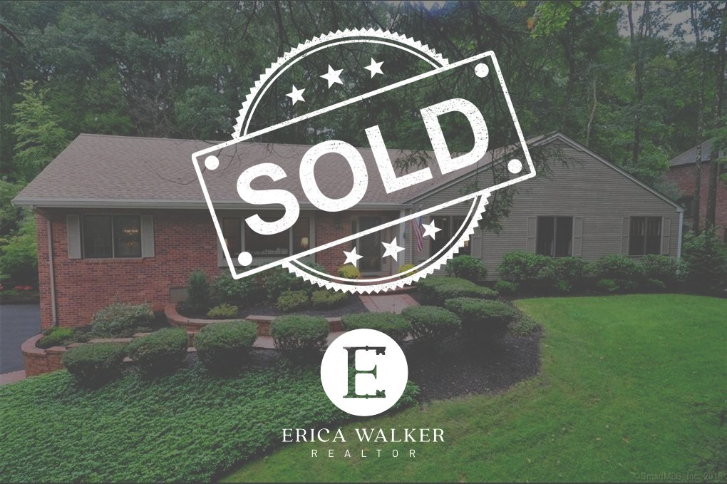 ericamwalker's tweet image. SOLD!!

Congratulations to new homeowners at 32 Avon Ridge, Avon who I was so excited to work with! I was proud to sell this beautiful home today to someone who will really enjoy it. #AboveAndBeyond

#realestate #Avon #connecticut #homeowners #JustSold #DreamHome #Househunting