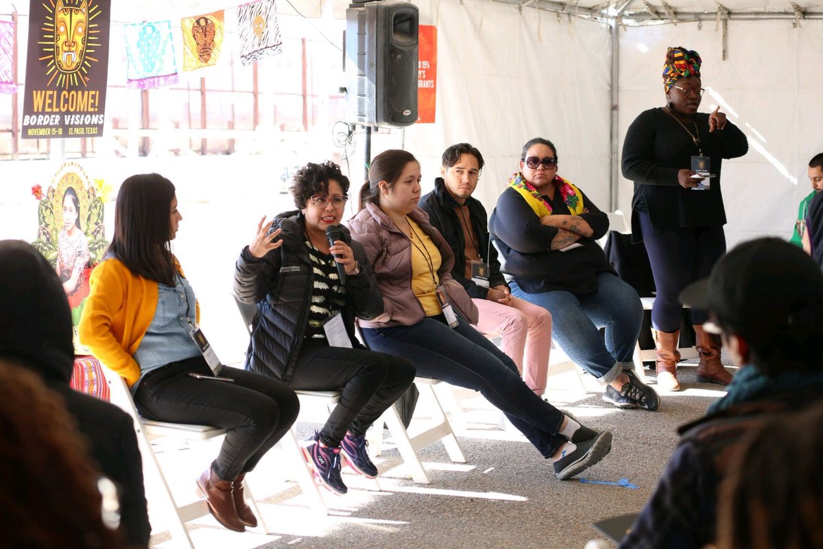 WeAreSoze's tweet photo. Our team is always proud to support @CultureStrike + @oppagenda and their key mission of shifting our culture.
Today, #BorderVisions brought together artists, cultural movers & advocates to shift how we think about migration and the land, next to the border wall in El Paso, TX. https://t.co/xpXdp2uCTq
