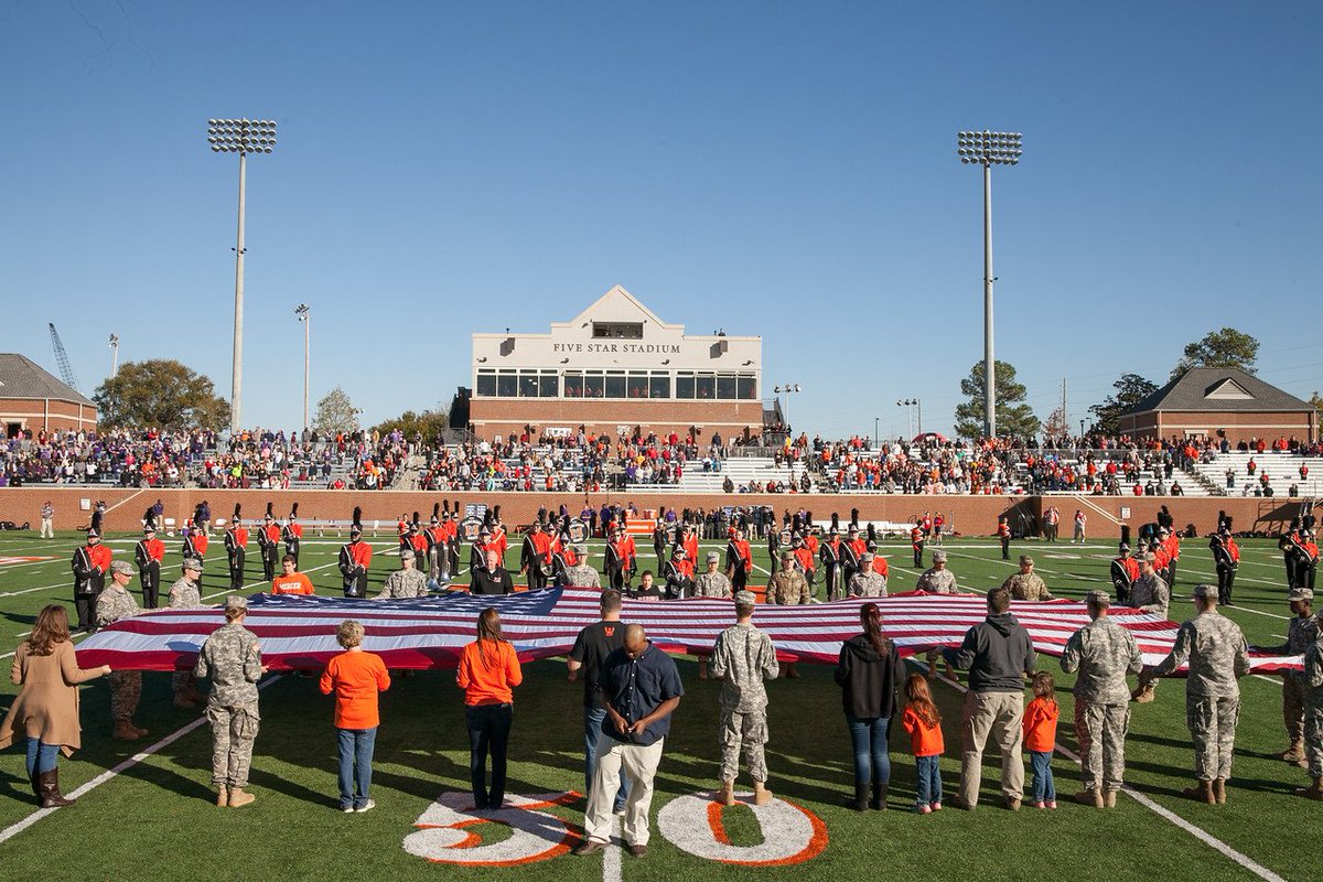 Mercer University Career Center tweet media