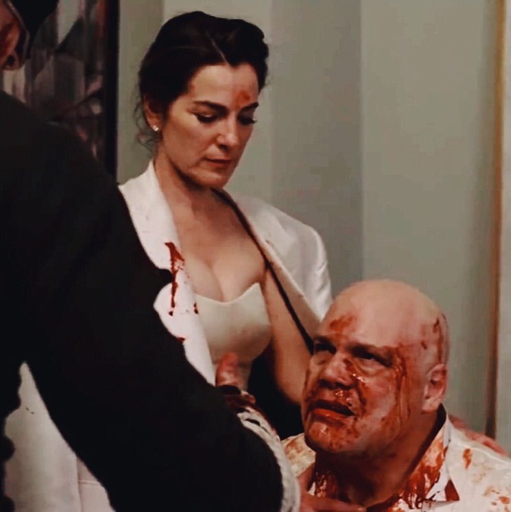 » sell your soul to 𝐭𝐡𝐞 𝐝𝐞𝐯𝐢𝐥.