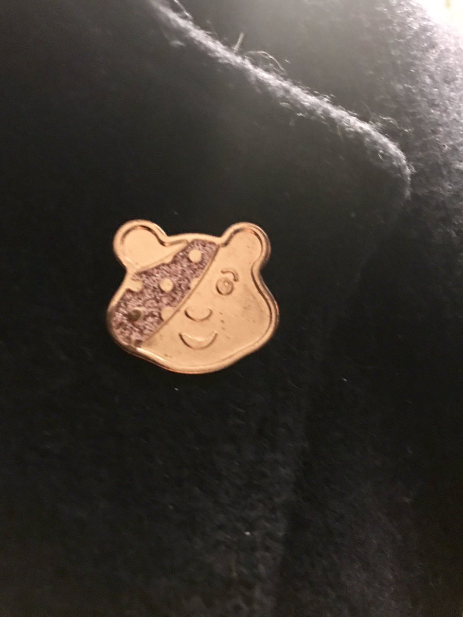 DrAyshaRaza's tweet image. Something in my eye after watching those @BBCCiN documentaries on #ProjectWorkers #YouthWorkers so important that we have more of them to help our young people facing all sorts of adversity #ChildrenInNeed