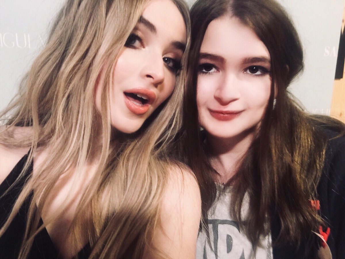 I MET SABRINA FREAKING CARPENTER!!!