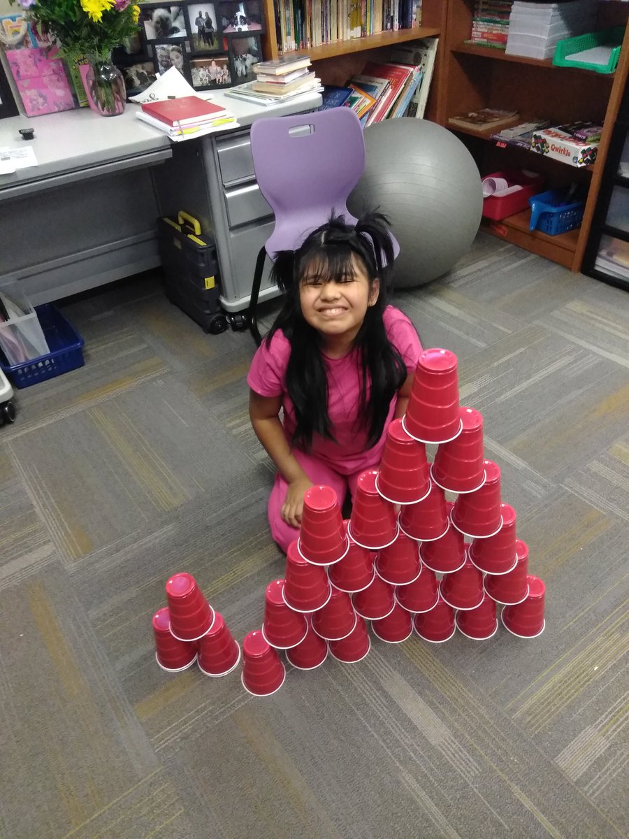 MsGuthries5th's tweet photo. Students got to spend classtime engaged in "P.A.T" (preferred activity time) they earned this week. The most popular choices were computer games, building, and cup stacking. 

@PVEPioneers #everylearnereveryday https://t.co/jo7xPCggtq