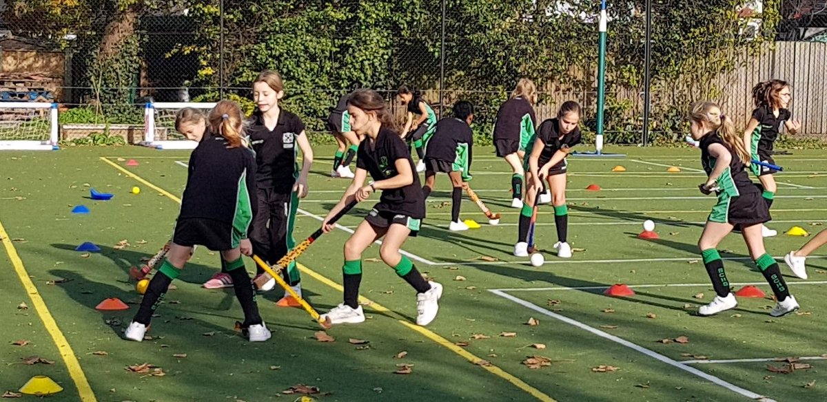 PhysEdSCPS's tweet photo. Another busy week #SCPSSport, hosting for 12 schools for the U11 Surrey Gymnastic and Years 2,3,4,5&6 playing netball matches with lots of wins along the way! https://t.co/FmSzk5Oql0