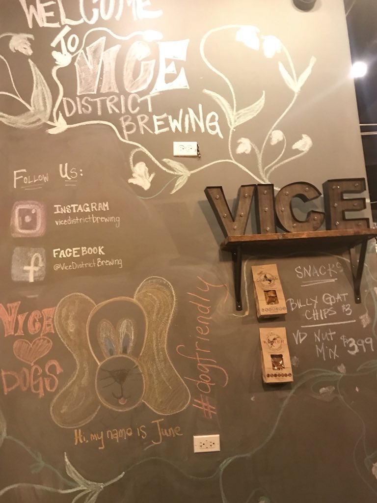 June loves Vice and Vice loves dogs! Stop by this weekend with the whole family and enjoy great craft beer, local food, and board games 💥💥💥