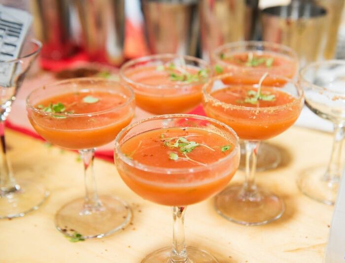 🥂 A delicious invitation to the perfect Friday night, courtesy of <a href="/Star_Chefs/">StarChefs</a> and Orson Salicetti. These beautiful Solanum Umami #cocktails 🍅🍸 are made with our flavorful Tomato Juice, microgreens and peppercorn-infused gin and lemon juice. Hard to resist, aren't they?