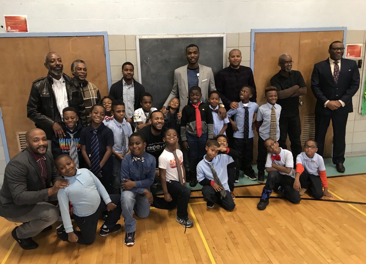 SMOOTHCSU_'s tweet photo. Recap of the 50 Male Friday at Belmont Elementary school today. 
#AyeeeSMOOTH 
#SMOOTHCSU https://t.co/BPNaBqS8Do