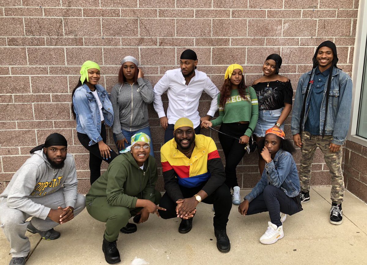 SMOOTHCSU_'s tweet photo. Recap of our Durag Day ! Thank you to everyone who participated. 
#AyeeeSMOOTH 
#SMOOTHCSU https://t.co/Ggr2WlAL6k