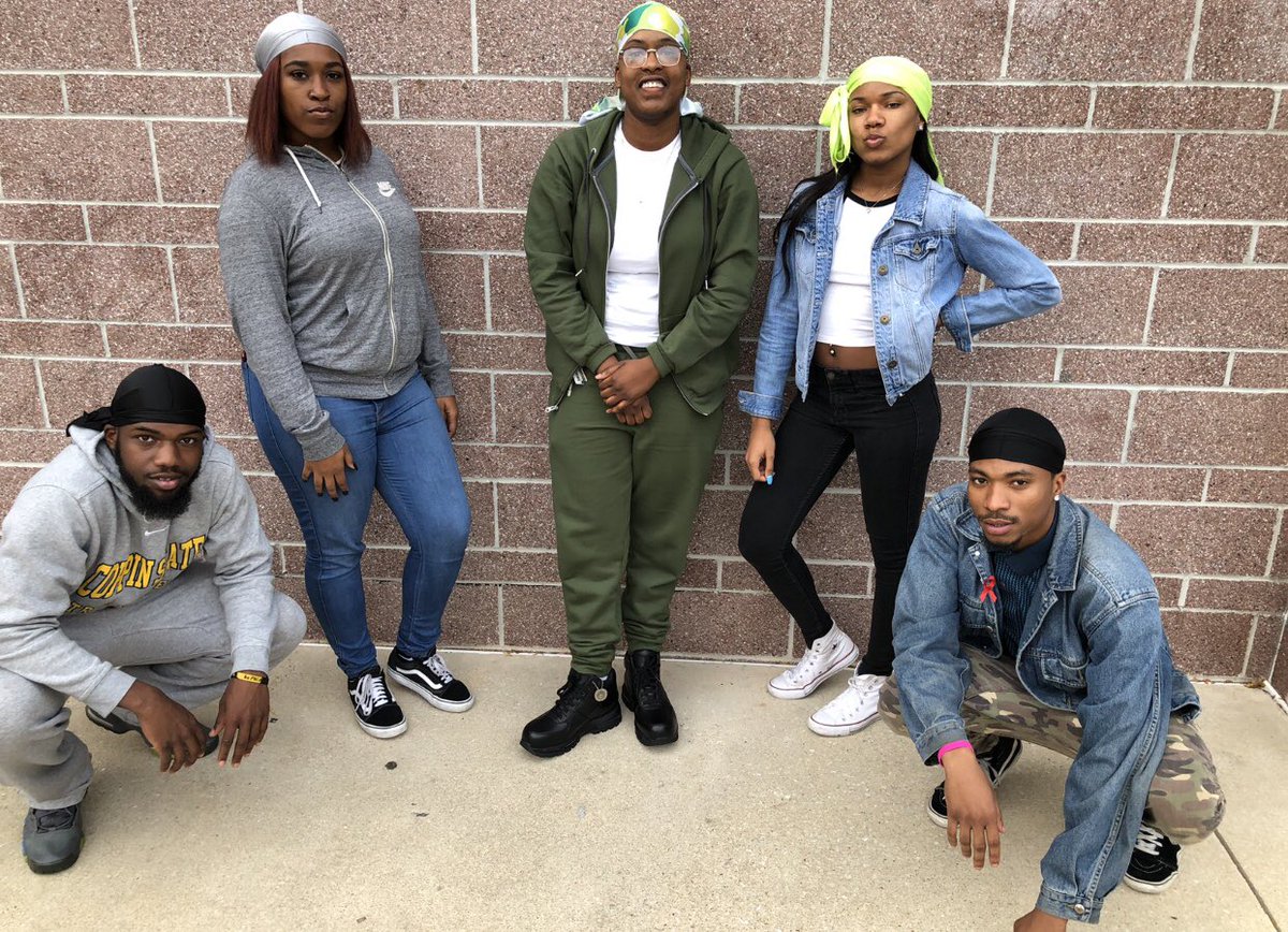 SMOOTHCSU_'s tweet photo. Recap of our Durag Day ! Thank you to everyone who participated. 
#AyeeeSMOOTH 
#SMOOTHCSU https://t.co/Ggr2WlAL6k