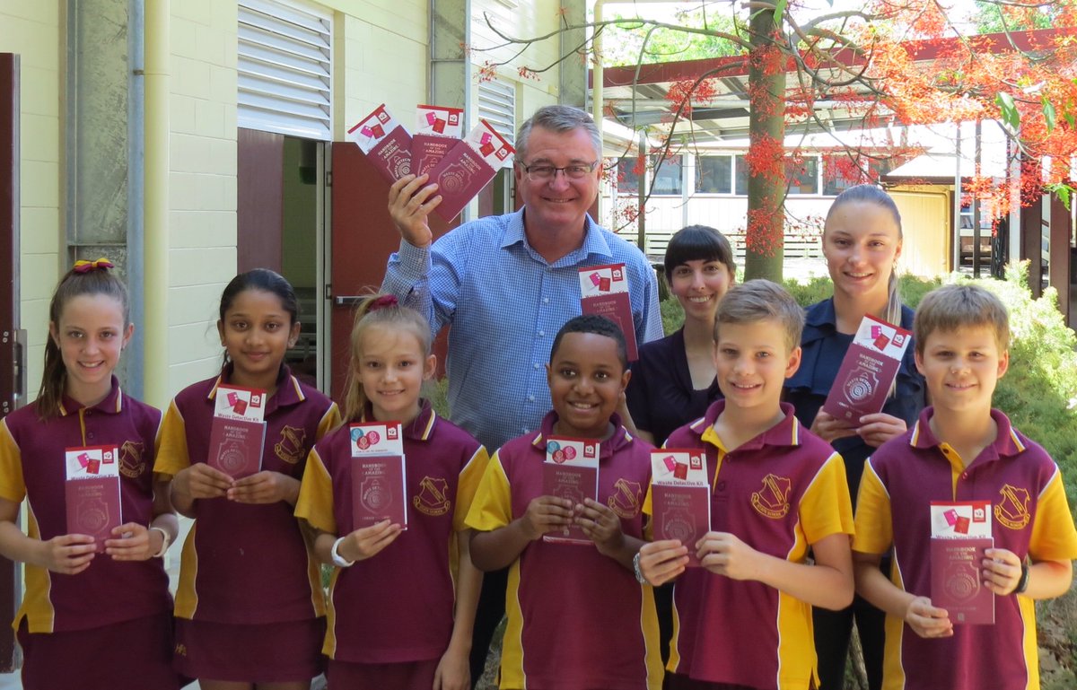 Les Walker MP Mundingburra tweet media