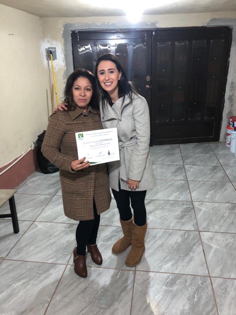 PVEM_Saltillo's tweet photo. Tarde agradable de convivencia y entrega de reconocimientos a nuestros Representantes Generales del Partido Verde Coahuila en #Saltillo https://t.co/8cTCbj18GA
