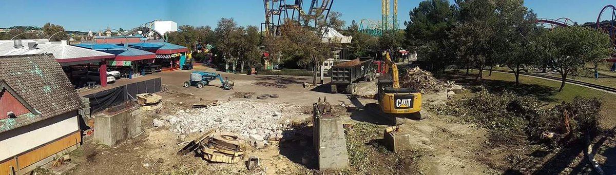 ThemeParkPosse's tweet photo. ๐จ๐จ๐จ Construction Update ๐จ๐จ๐จ
Der Twister at @SF_FiestaTexas is been stripped down to it's foundation to make room for the new @ZamperlaSpa Giga Discovery #TheJokerWildCard.
When it opens in 2019, The Joker will be the fastest ride in the park.
#outwithold #inwithnew https://t.co/oK03scNAKT