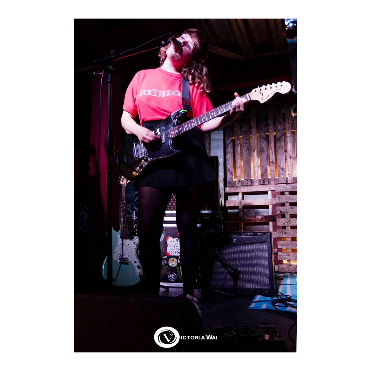 _victoriawai_'s tweet photo. #SneakyPeek @pipblom helping to cure this sudden cold bug I've got with a thumping set at @thinktankunderground tonight. Thank you @gigsnortheast
for having me down๐ค
#PipBlom #HeadlineTour #MusicPhotography #VictoriaWai #137Imaging #PixByVix #GigsNorthEast #ThinkTankUnderground https://t.co/0RtYkmfgO7