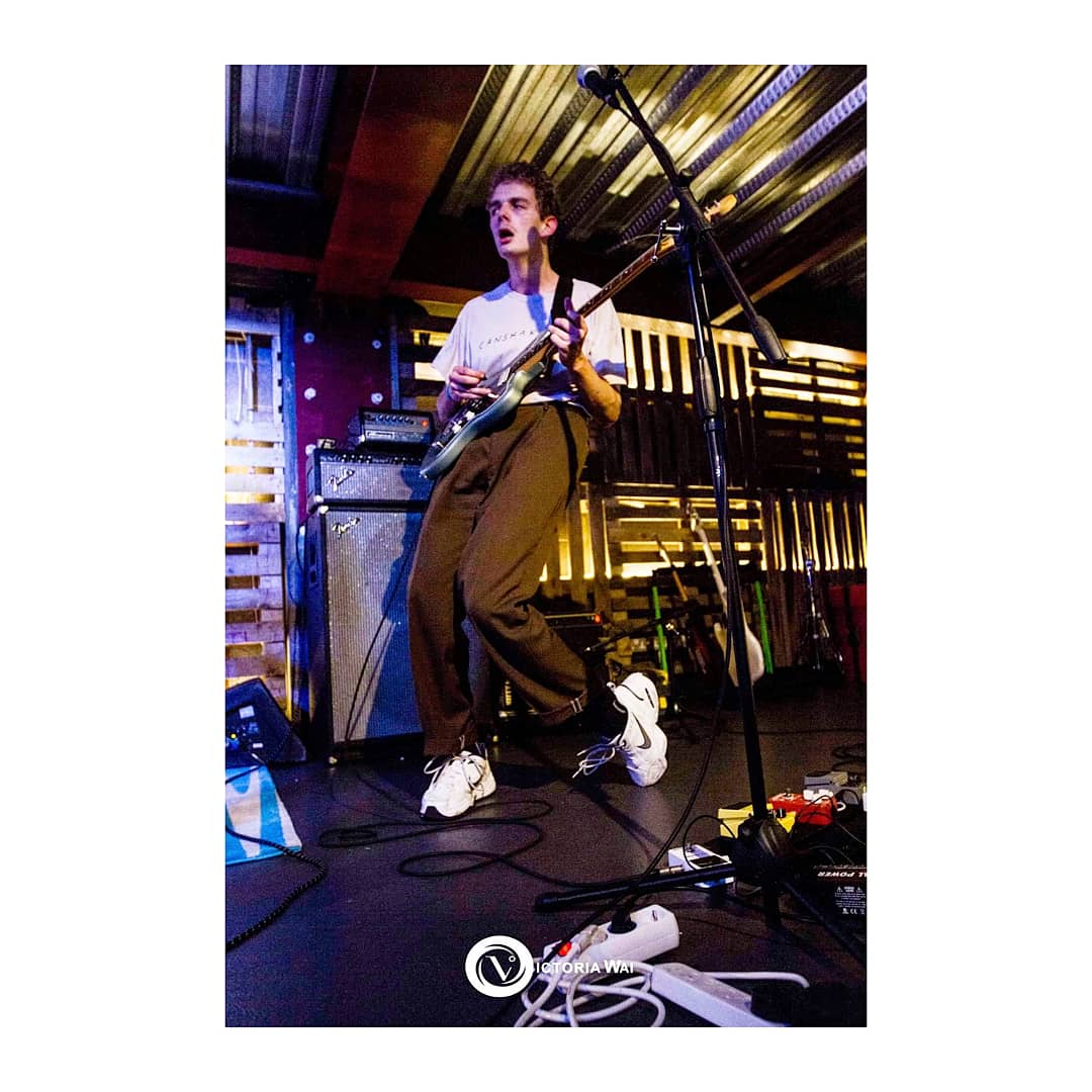 _victoriawai_'s tweet photo. #SneakyPeek @pipblom helping to cure this sudden cold bug I've got with a thumping set at @thinktankunderground tonight. Thank you @gigsnortheast
for having me down๐ค
#PipBlom #HeadlineTour #MusicPhotography #VictoriaWai #137Imaging #PixByVix #GigsNorthEast #ThinkTankUnderground https://t.co/0RtYkmfgO7