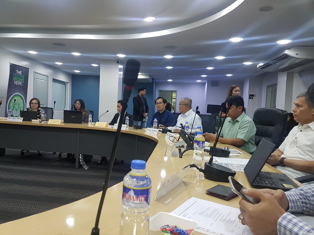 monay_yum's tweet photo. De La Salle University's presentation to the Office of Civil Defense on the National Loss and Damage Registry last November 12. https://t.co/halxMvRBuJ