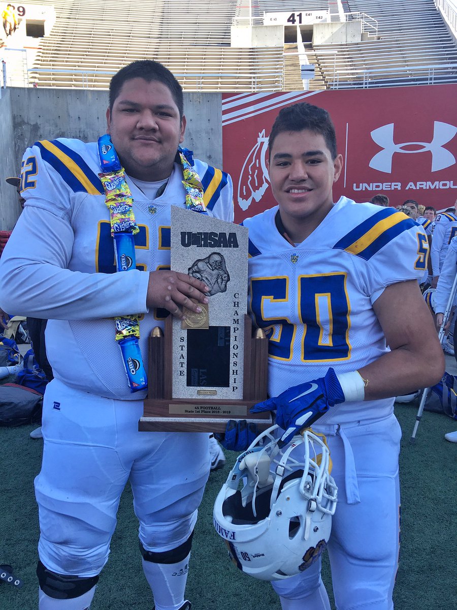 JohnnyTsunami05's tweet photo. Today my big brothers won their state championship! @FredTPrescott @DonMarcus50 good job guys! https://t.co/5xNT84LKDw